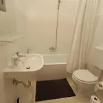 Baratsagos, Csendes, Napfenyes Lakas. Apartment Budapest